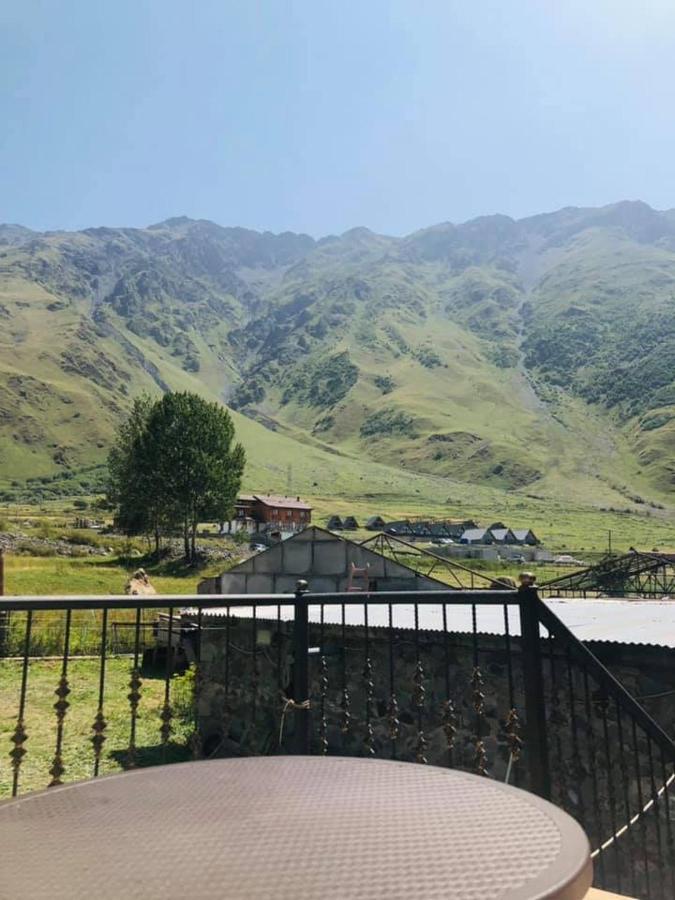 Wander Kazbegi Hotel Εξωτερικό φωτογραφία
